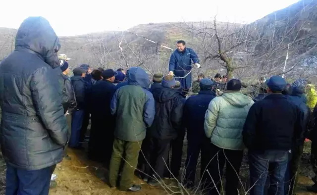 他用3年时间完成了经销商向综合服务商的转型,未来3年销售目标是10个亿,信心何来? 他用3年时间完成了经销商向综合服务商的转型,未来3年销售目标是10个亿,信心何来?